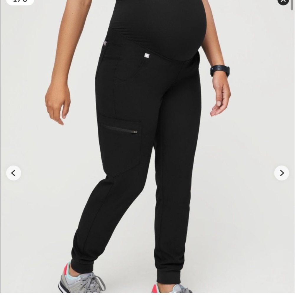 Figs Tall Black Maternity Scrub Pant joggers